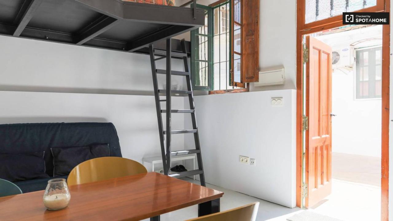 Casita Artista En Bello Edificio Barrio Ruzafa Walencja Zewnętrze zdjęcie